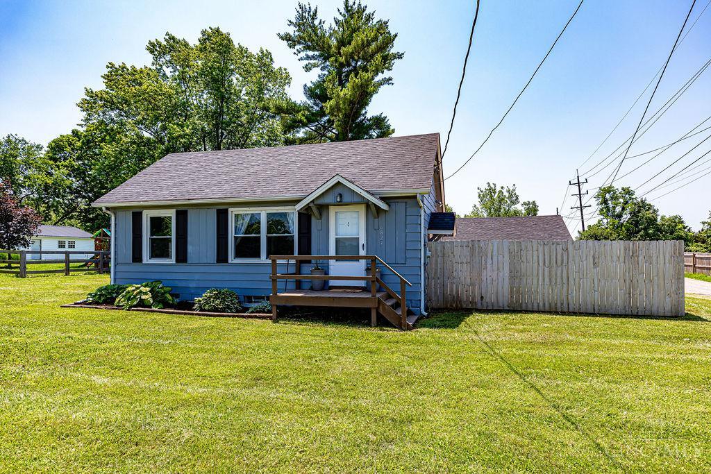 Photo of 6823 Michael Rd, Madison Twp, OH 45042