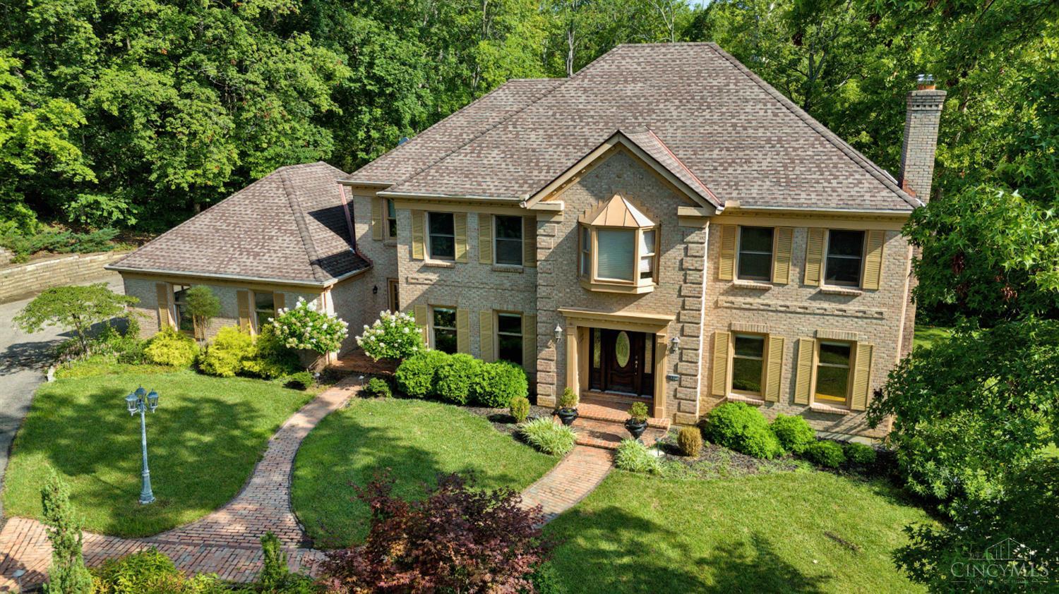 Photo of 8931 Terwilligers Trail, Montgomery, OH 45249