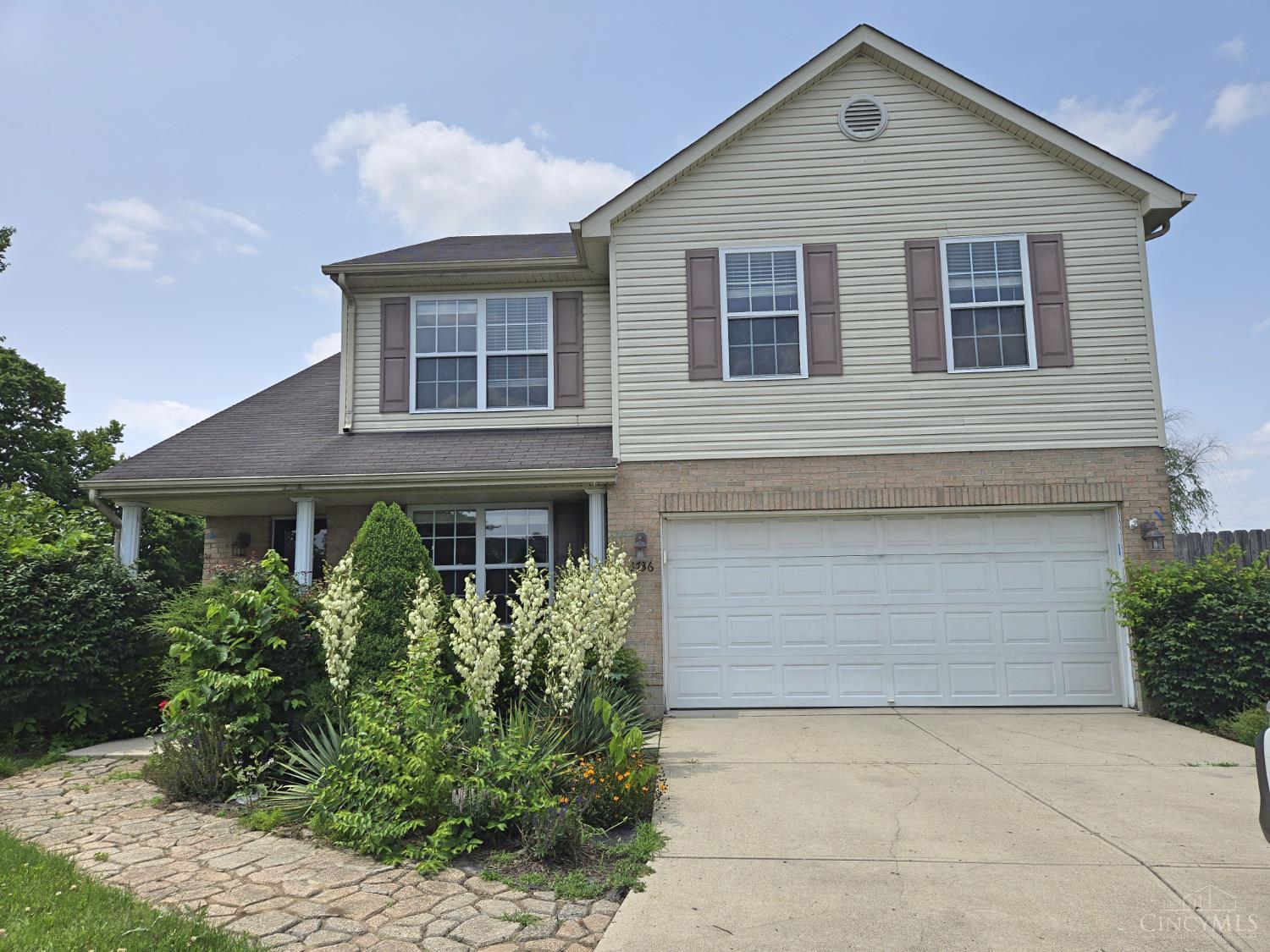 Photo of 8736 Gingerwood Ct, Franklin Twp, OH 45005