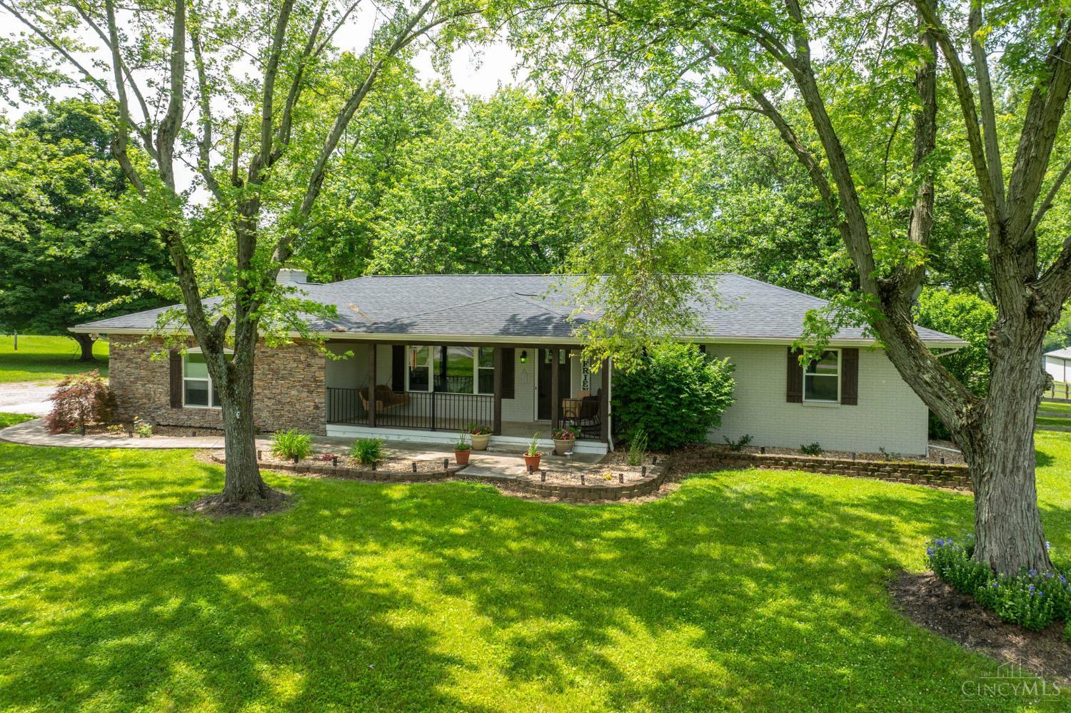 Photo of 6189 Lesourdsville West Chester Rd, Liberty Twp, OH 45011