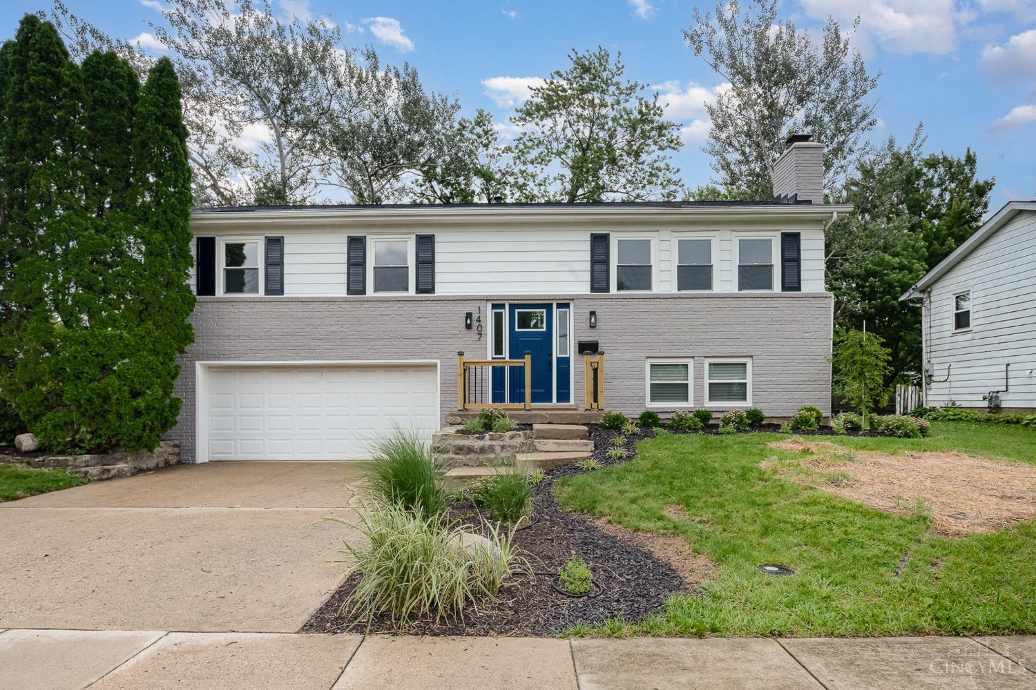 Photo of 1407 Southwind Dr, Mason, OH 45040