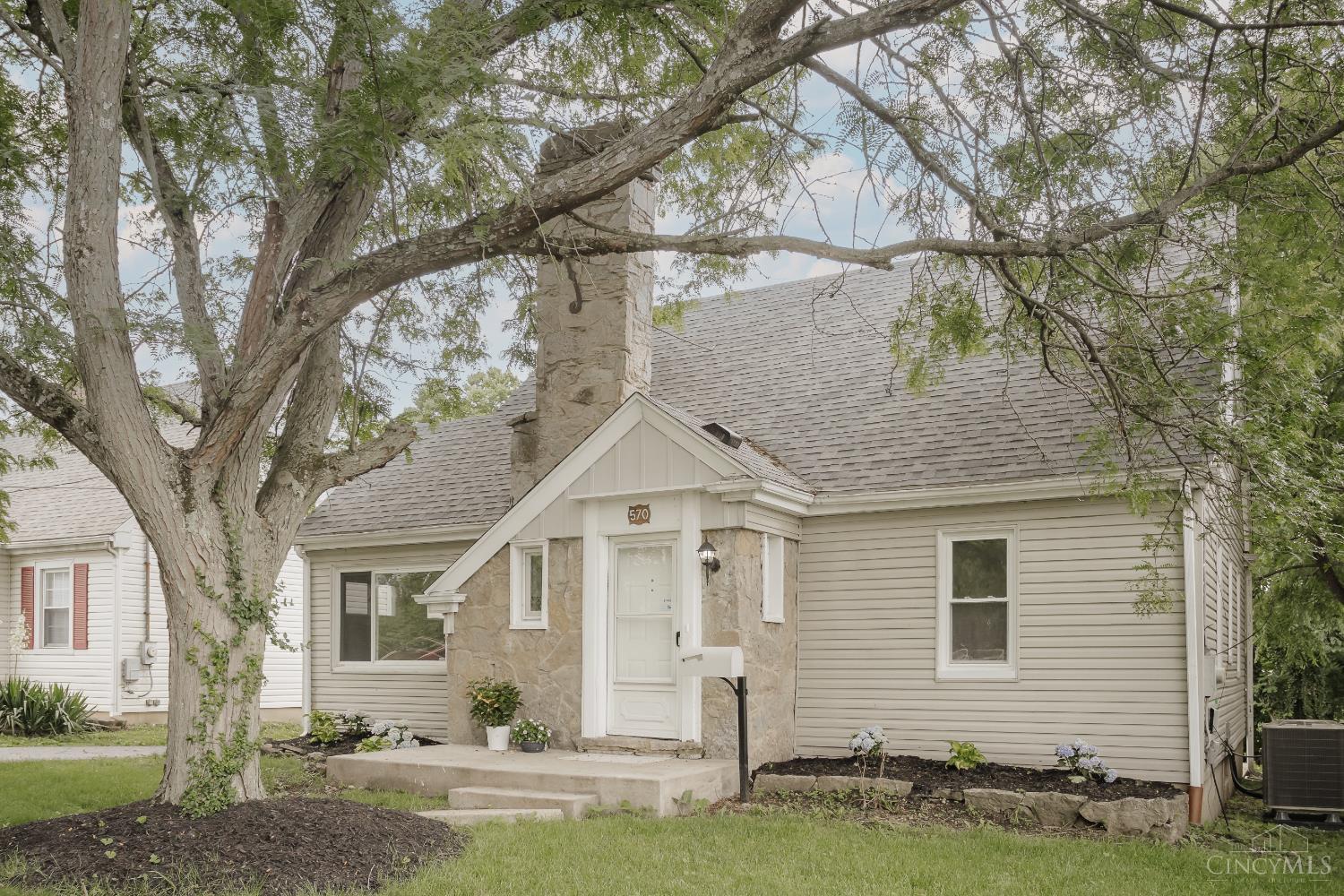 Photo of 570 Harrison Ave, Hamilton, OH 45013