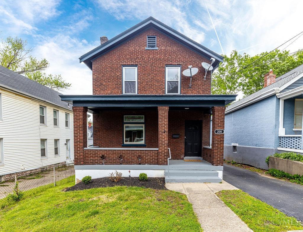 Photo of 208 McClelland Ave, St Bernard, OH 45217