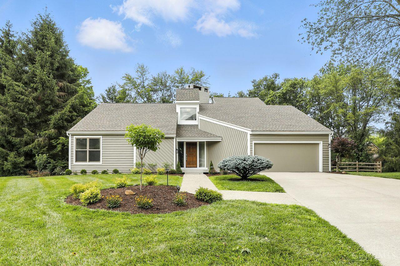 Photo of 8372 Heritage Dr, Symmes Twp, OH 45249