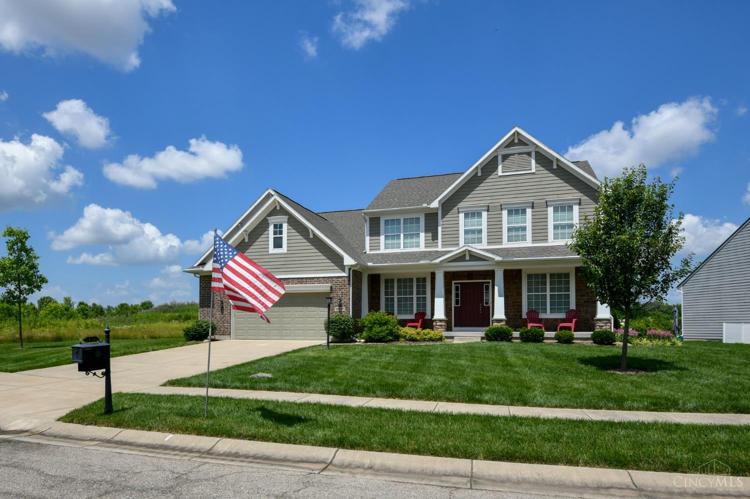 Photo of 10147 Kindle Dr, Washington Twp, OH 45458