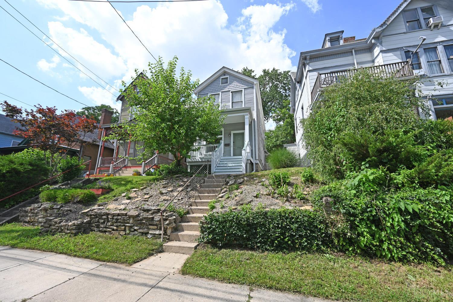 Photo of 1930 Fairfax Ave, Cincinnati, OH 45207