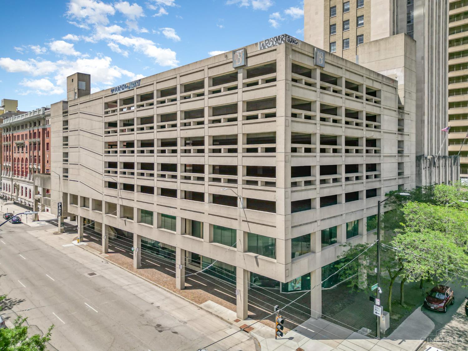 Photo of 100 W Second St, Dayton, OH 45402