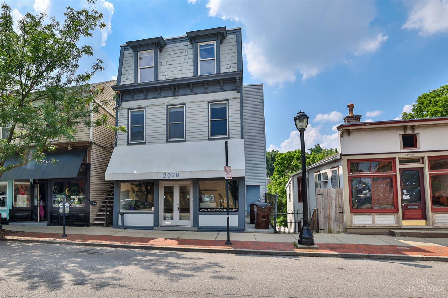 Photo of 2029 L Madison Rd, Cincinnati, OH 45208
