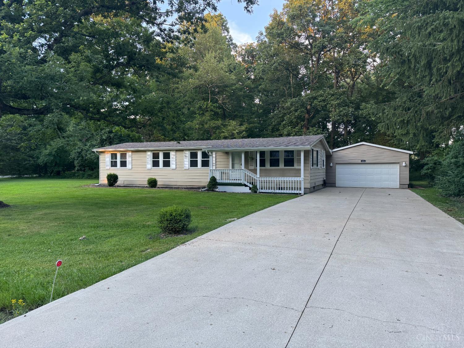 Photo of 121 Hatchie Drive, Jackson Twp, OH 45171