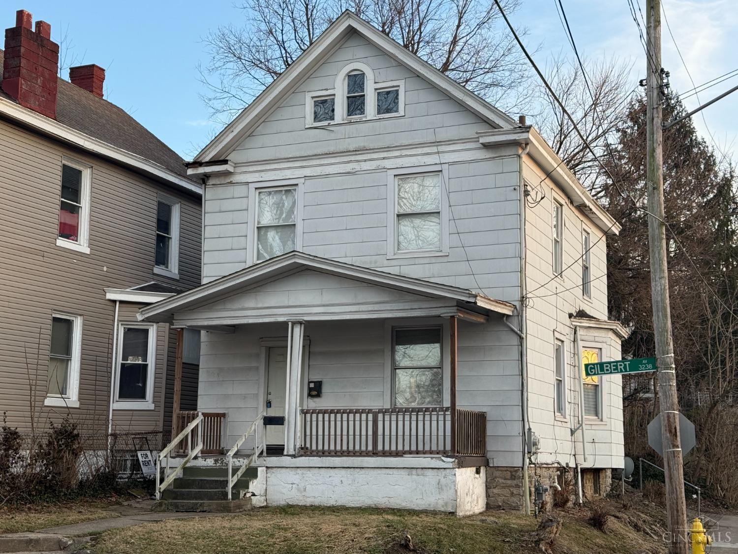 Photo of 3238 Gilbert Ave, Cincinnati, OH 45207