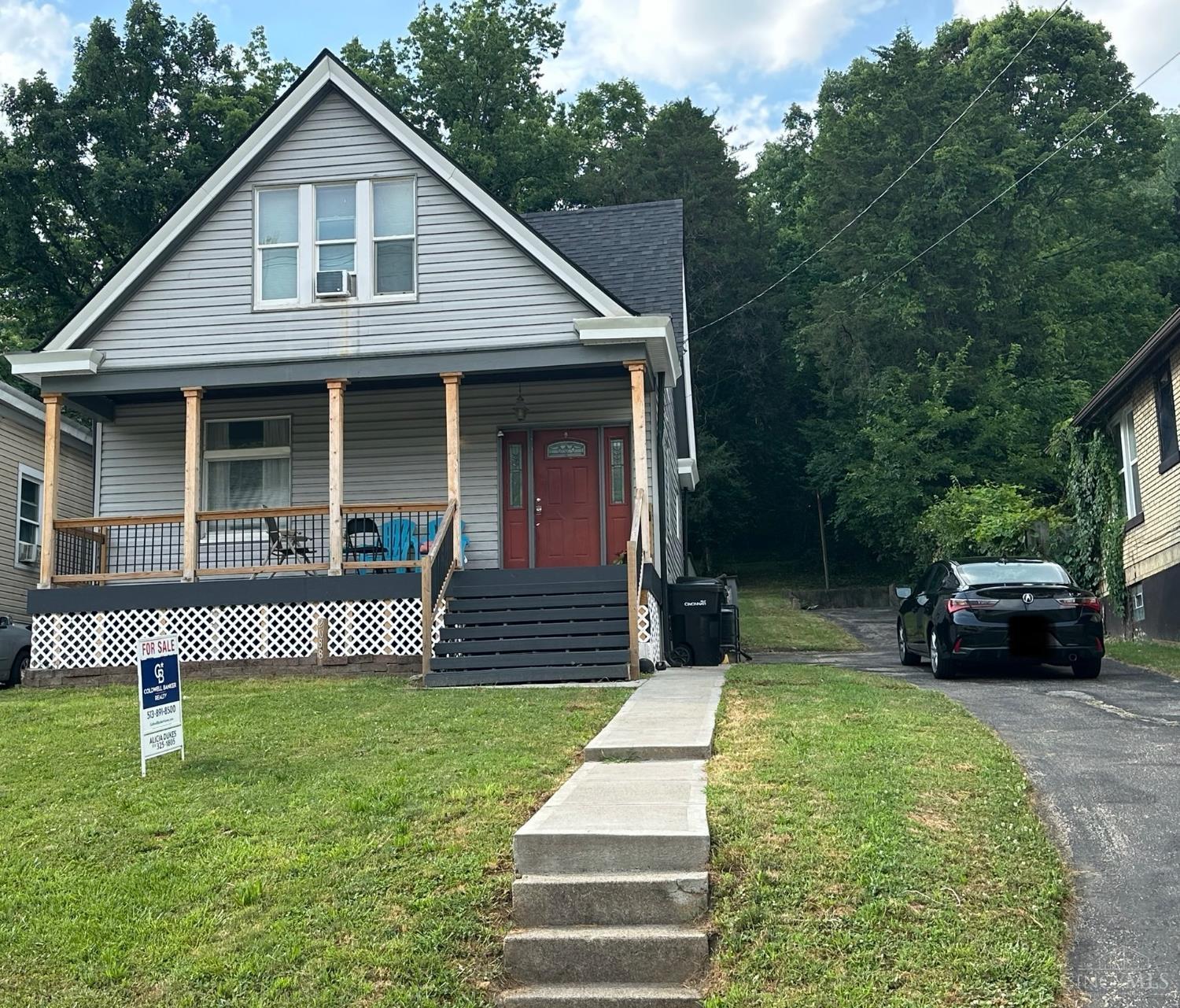 Photo of 2088 Queen City Ave, Cincinnati, OH 45214