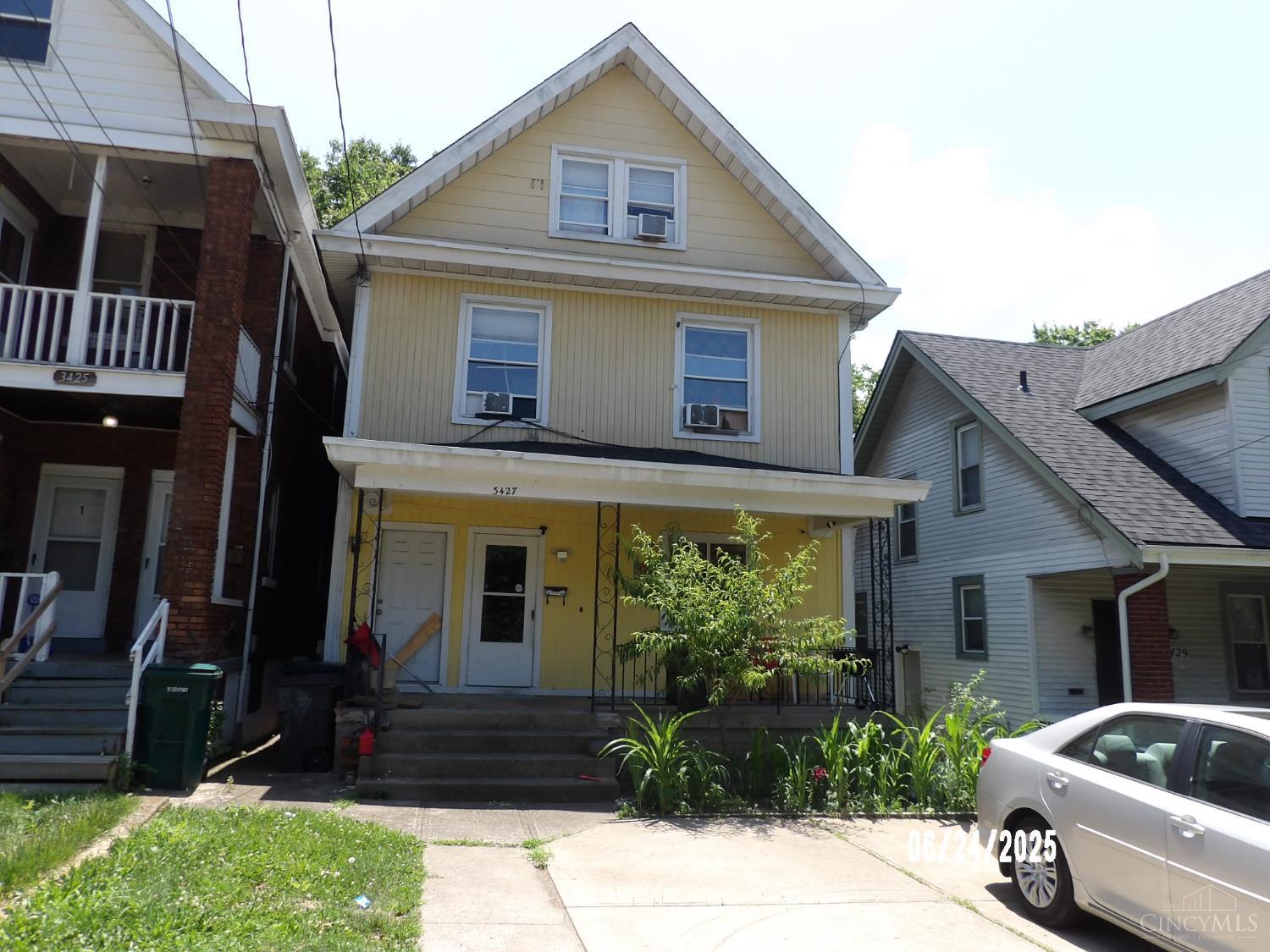 Photo of 3427 W Eighth Street, Cincinnati, OH 45205