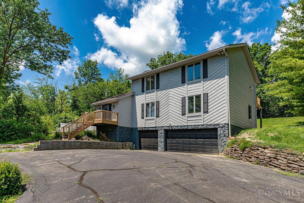Photo of 3060 Quercus Dr, Ross Twp, OH 45013