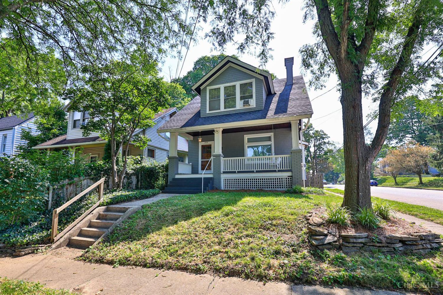 Photo of 4600 Ward St, Cincinnati, OH 45227