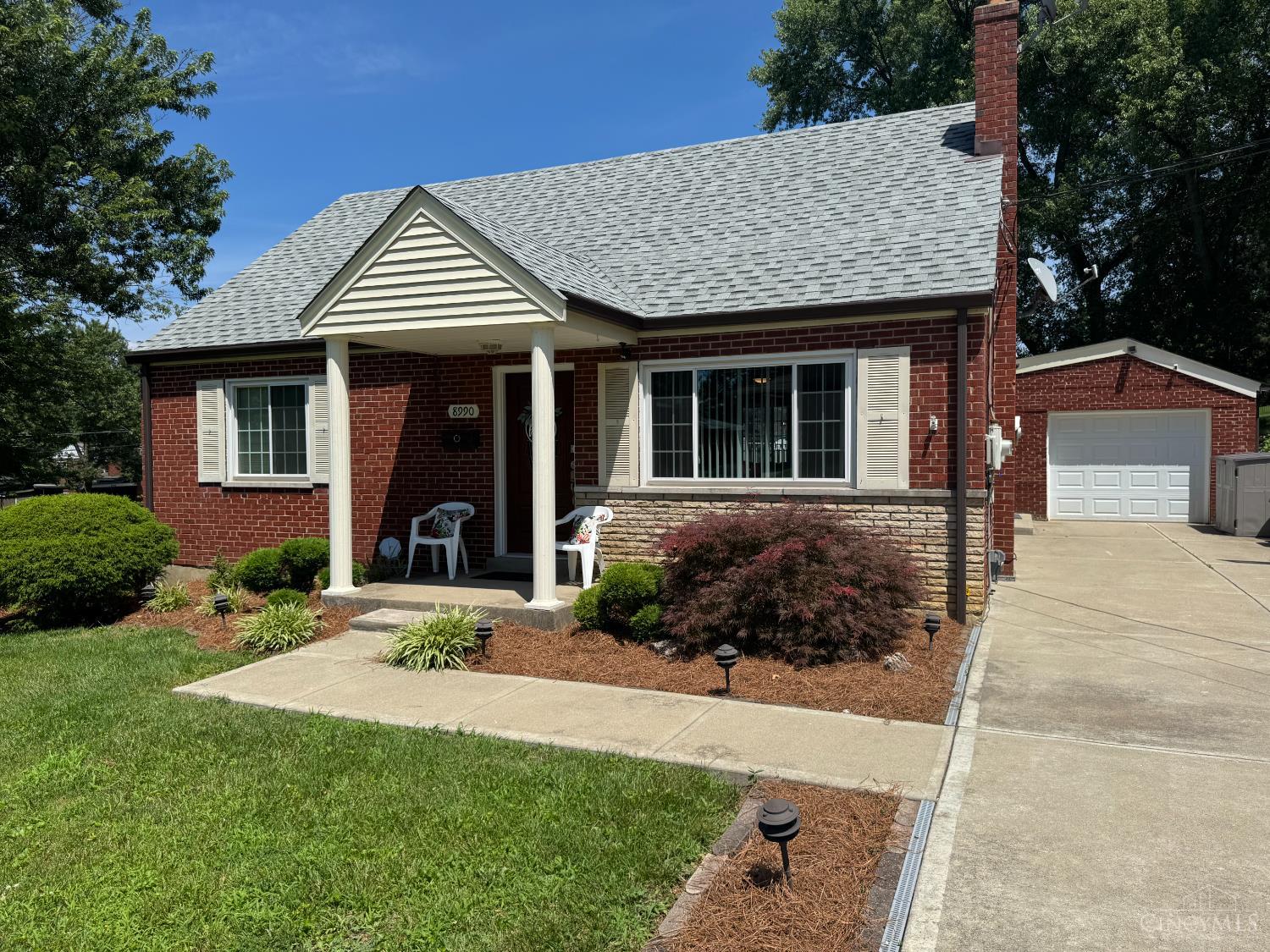 Photo of 8990 Sedgewick Dr, Sycamore Twp, OH 45236