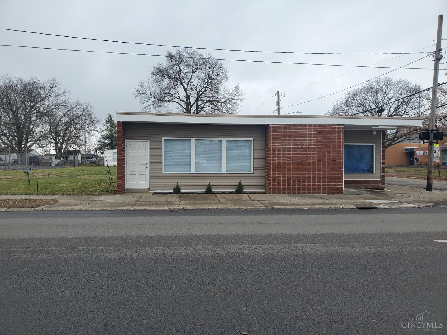 Photo of 1600 First Avenue, Middletown, OH 45044