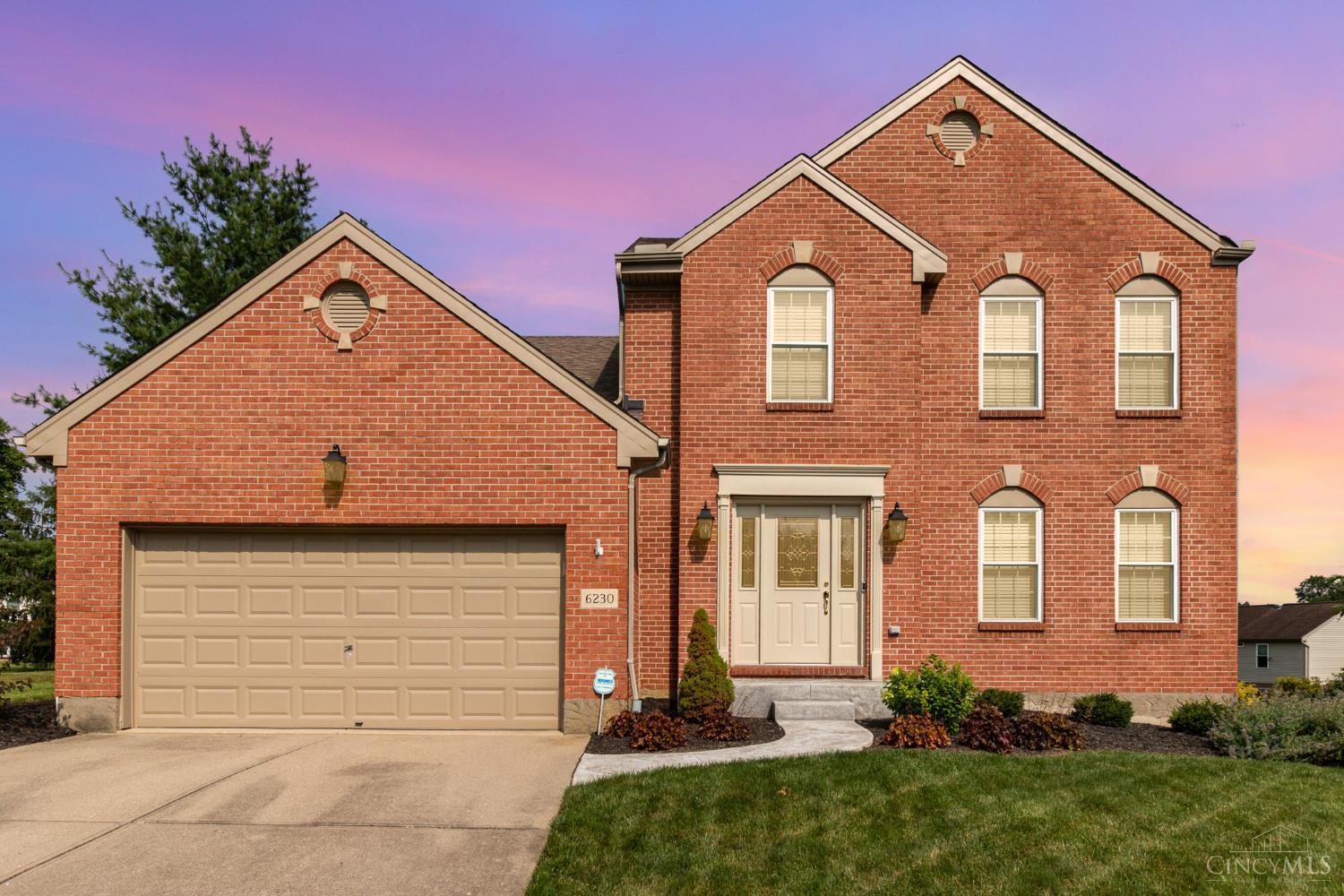 Photo of 6230 Castle Stone Ln, Colerain Twp, OH 45247