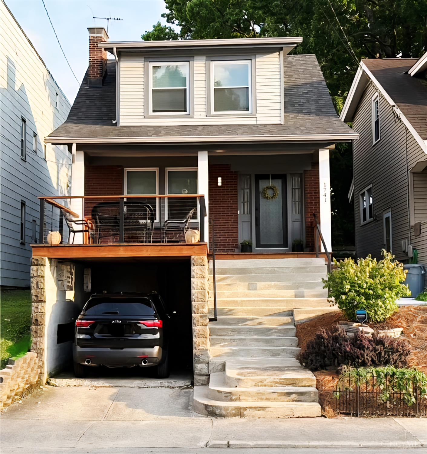 Photo of 1741 Sherman Ave, Norwood, OH 45212