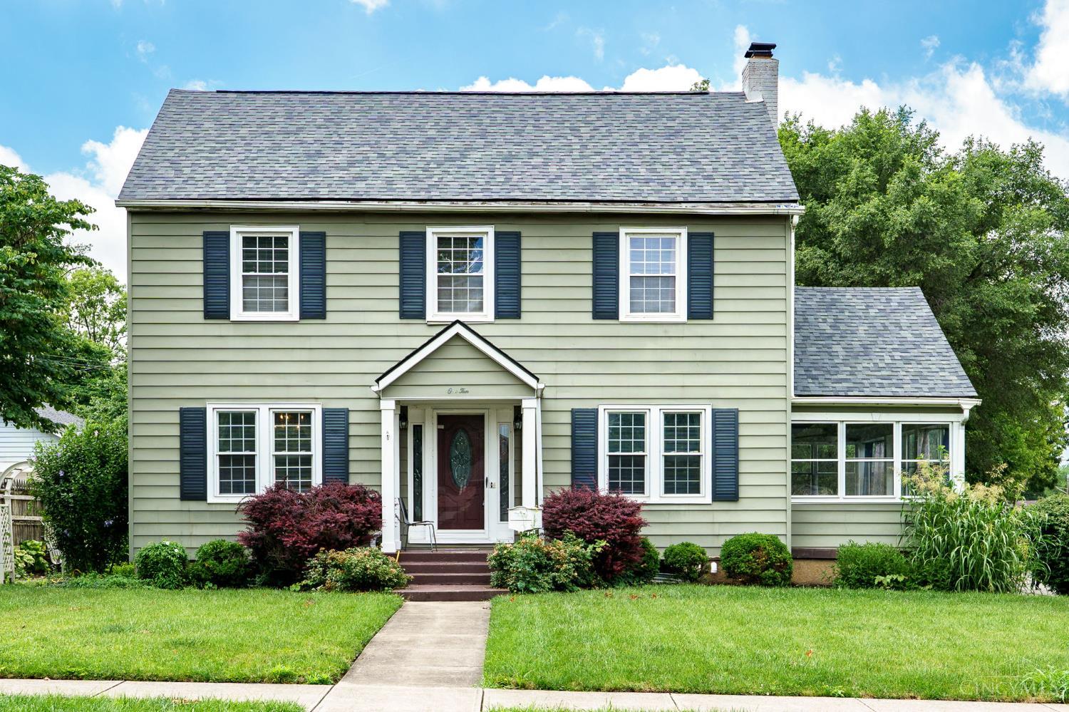 Photo of 110 Kenwood Dr, Middletown, OH 45042