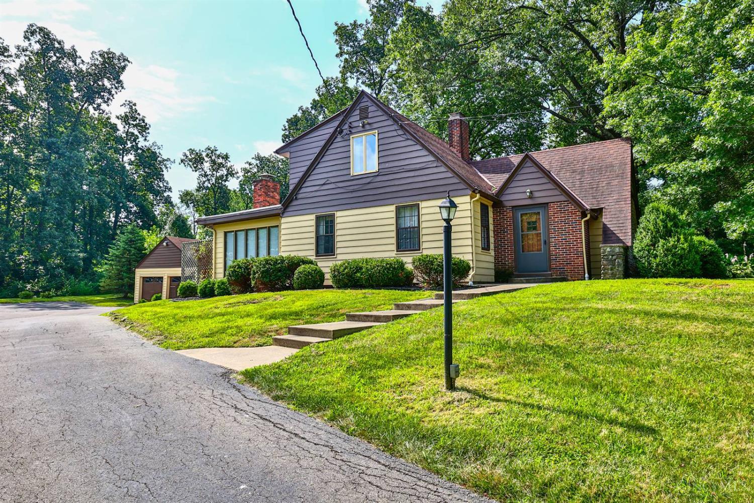 Photo of 5868 Greenlawn Road, Fairfield Twp, OH 45011