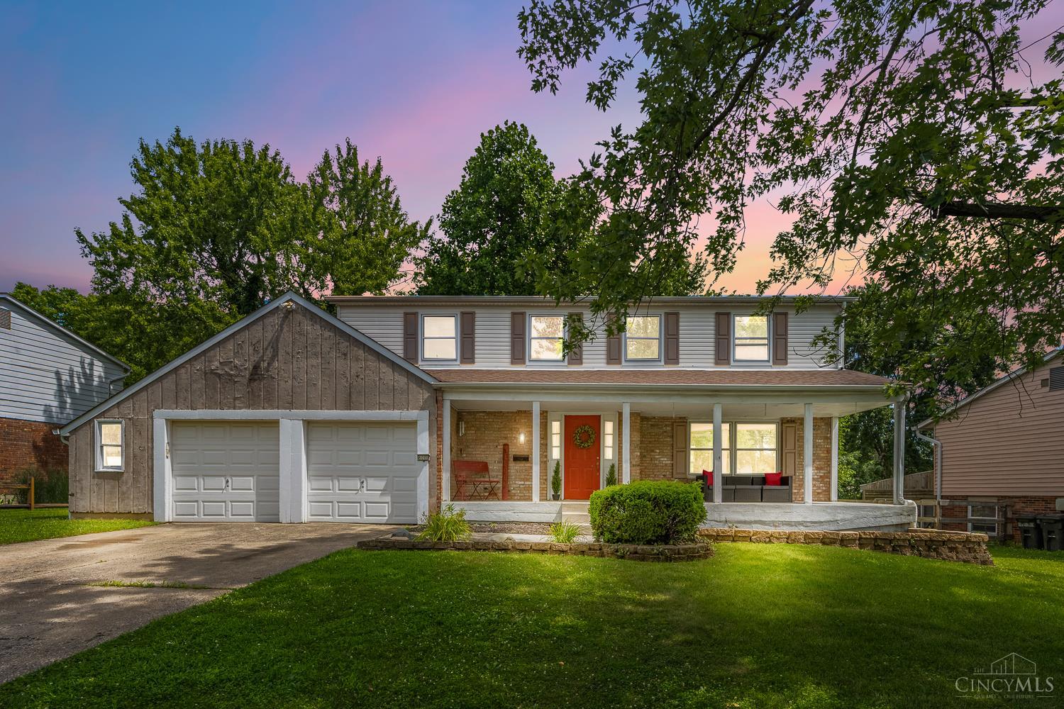 Photo of 800 Cedarhill Drive, Springdale, OH 45240