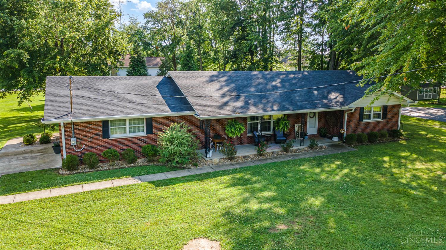 Photo of 210 Wellington Place, Mt Orab, OH 45154