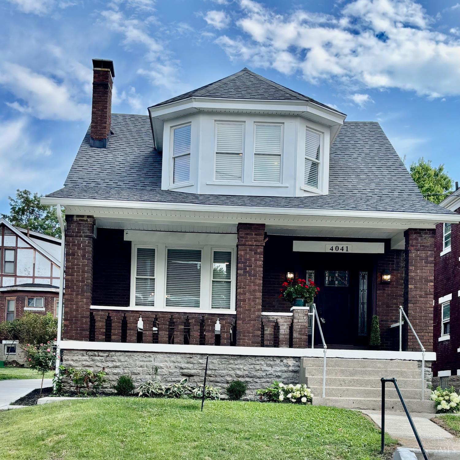 Photo of 4041 W Eighth Street, Cincinnati, OH 45205