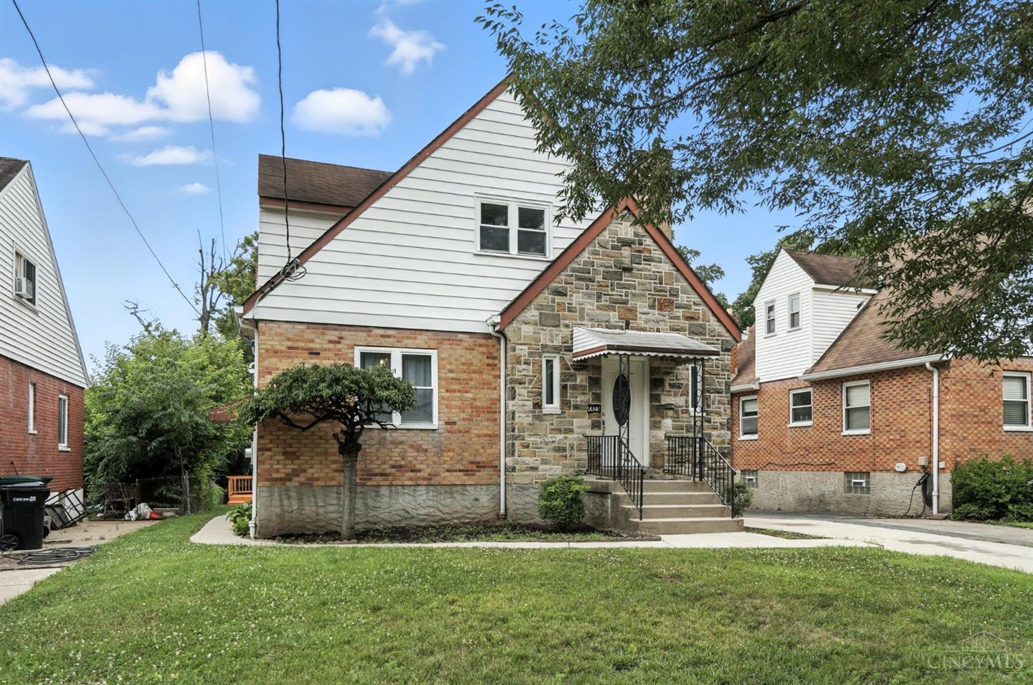 Photo of 4975 Heuwerth Avenue, Cincinnati, OH 45238