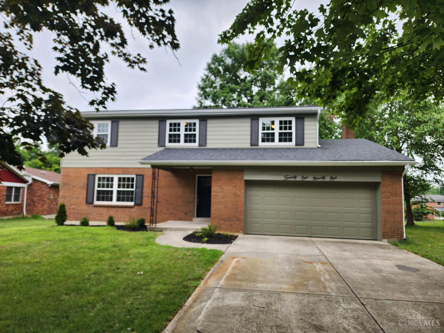 Photo of 2191 Flomar Court, Green Twp, OH 45233