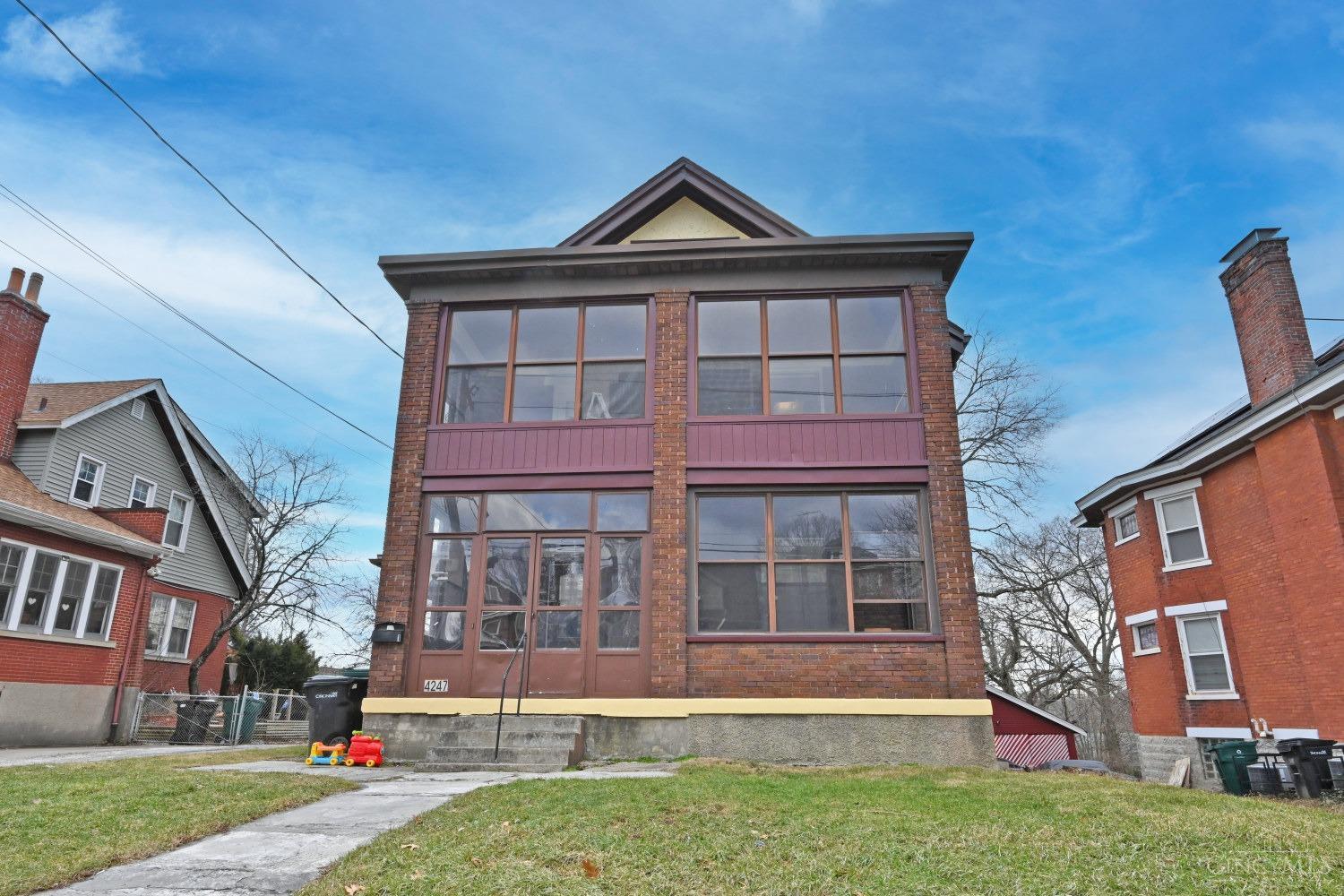 Photo of 4247 W Eighth Street, Cincinnati, OH 45205