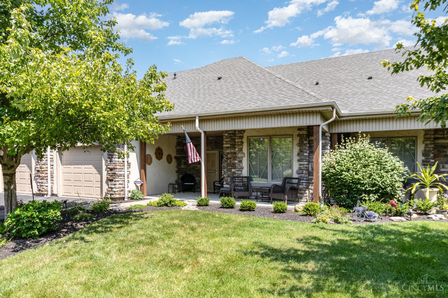 Photo of 415 Lisbon Lane, Springdale, OH 45246
