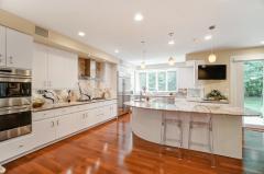 Dream Kinsella kitchen!