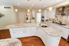 Great counter space...super for buffets!
