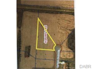 11365 Carriage Hill DR NEWCARLISLE OH