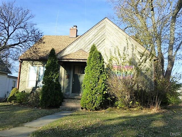 731 Fife AVE