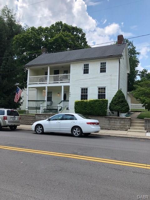 295 Main ST