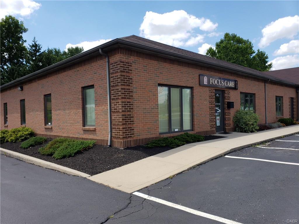 8143 Main ST DAYTON OH