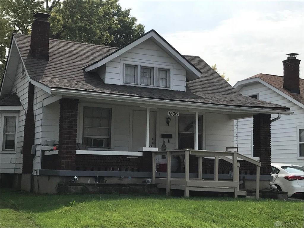 1506 Nelson AVE