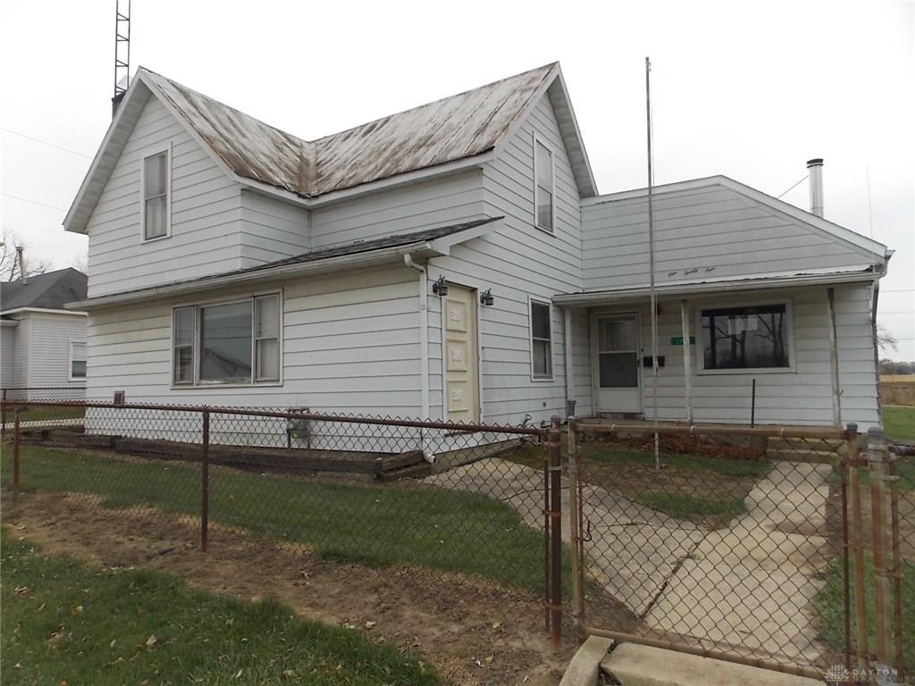 129 Main ST