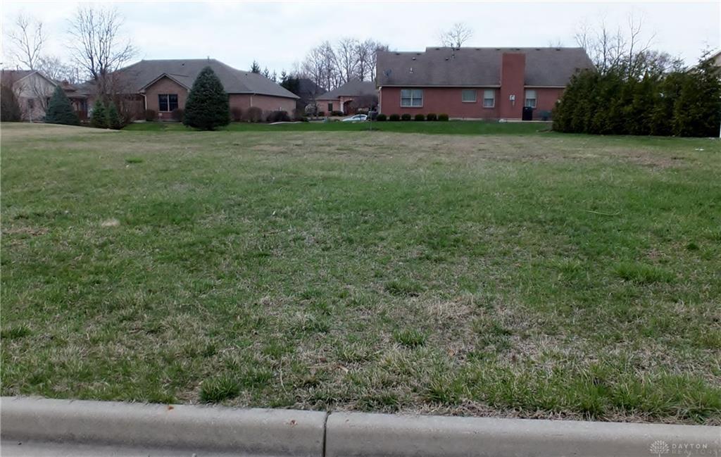 808 Kimmel Trl BROOKVILLE OH