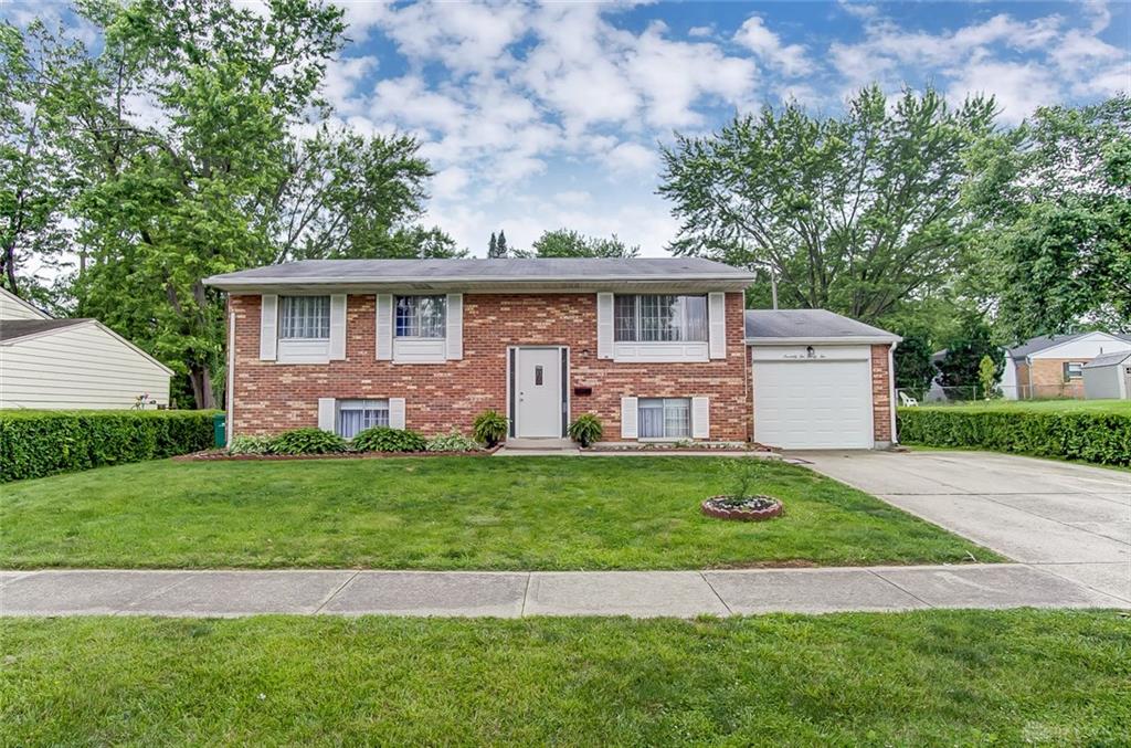 7232 Cosner DR HUBERHEIGHTS OH
