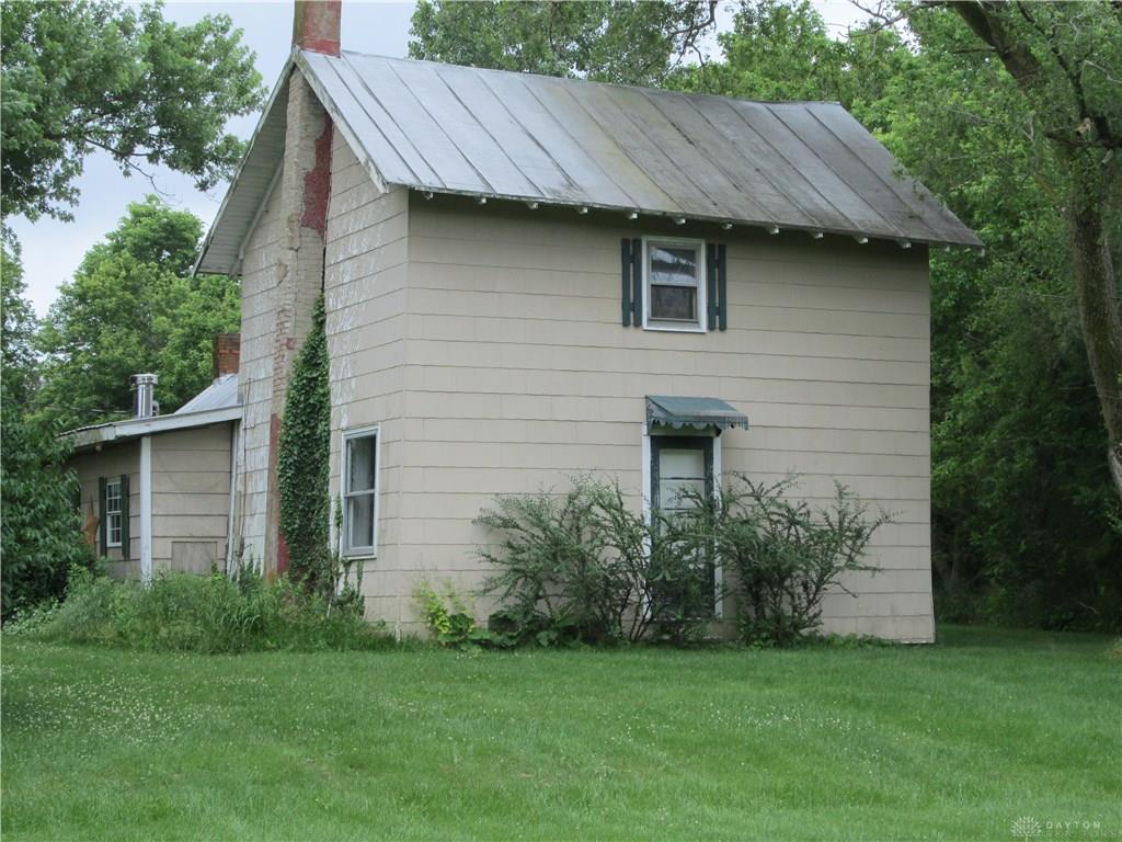 2648 Eaton Lewisburg RD EATON OH
