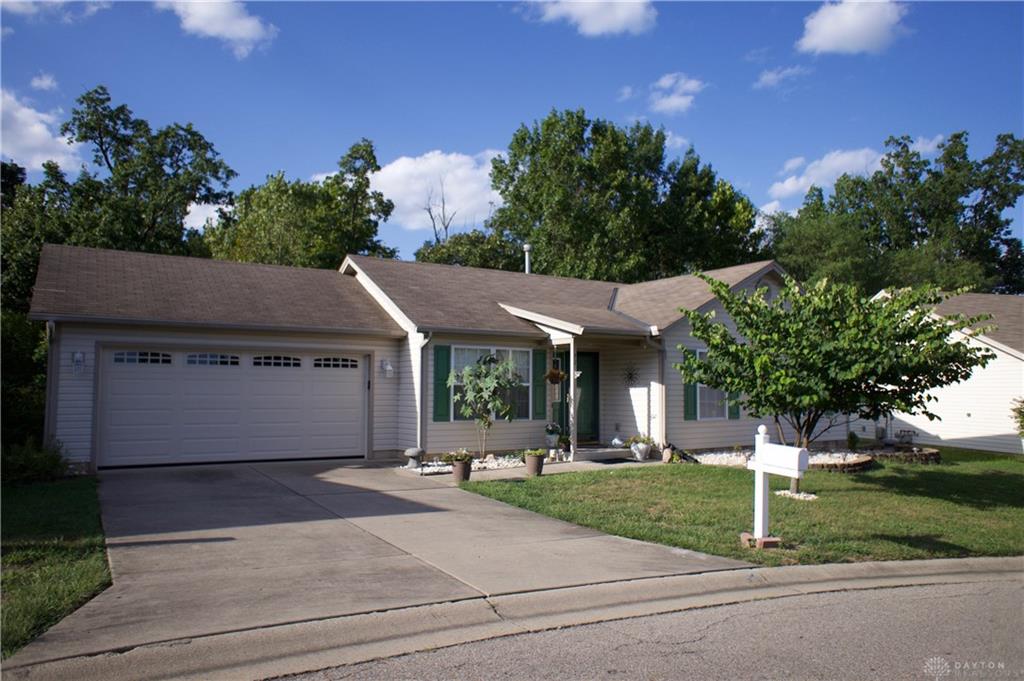 42 Persimmon DR HAMILTON OH