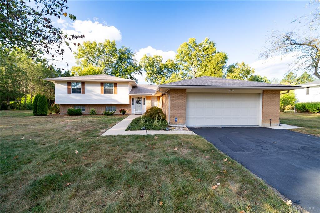 1445 Bimni DR CENTERVILLE OH