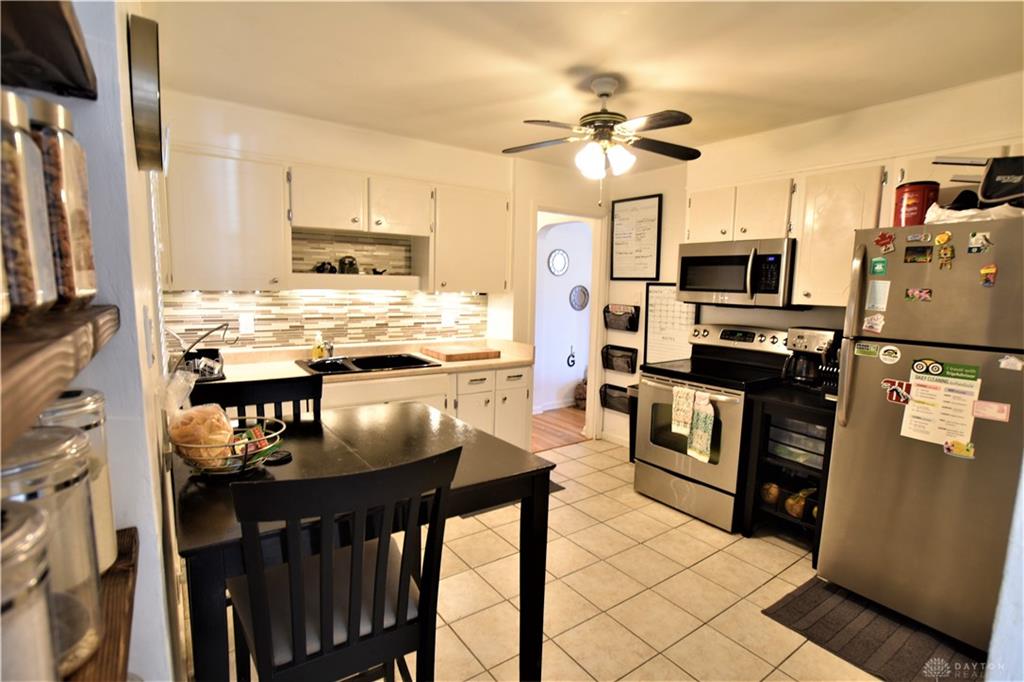 1319 Arlington DR FAIRBORN OH