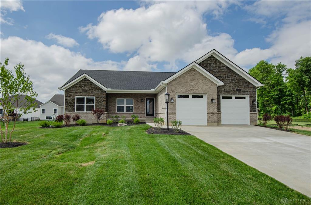 1119 Petrus CT CLEARCREEKTOWNSHIP OH