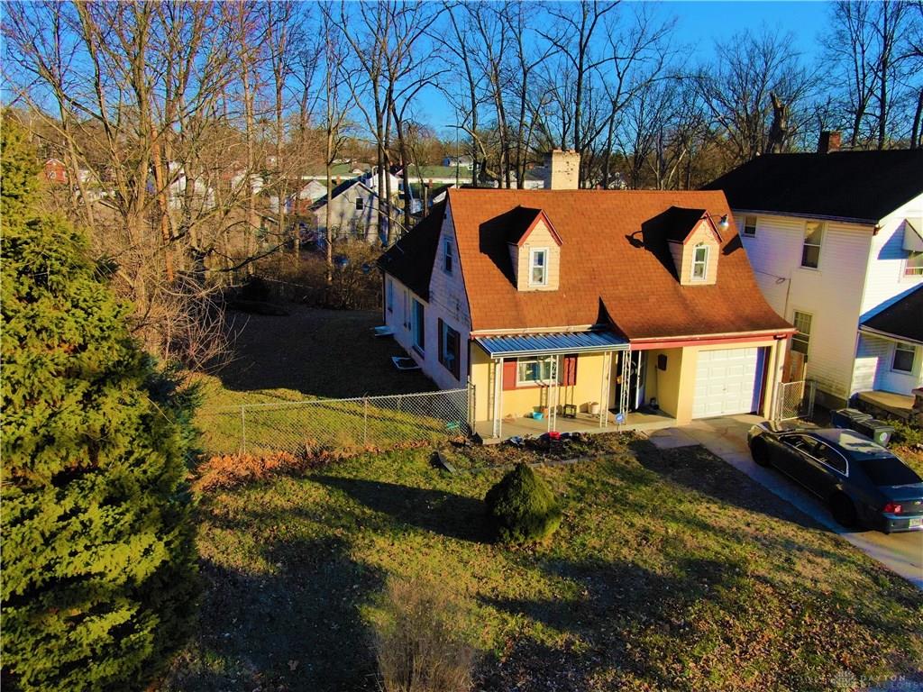 1954 Parkhill DR DAYTON OH