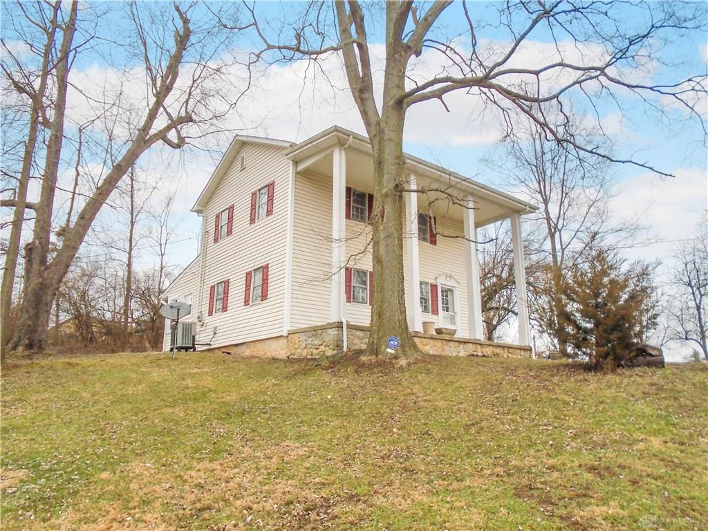 4832 Clayton RD BROOKVILLE OH