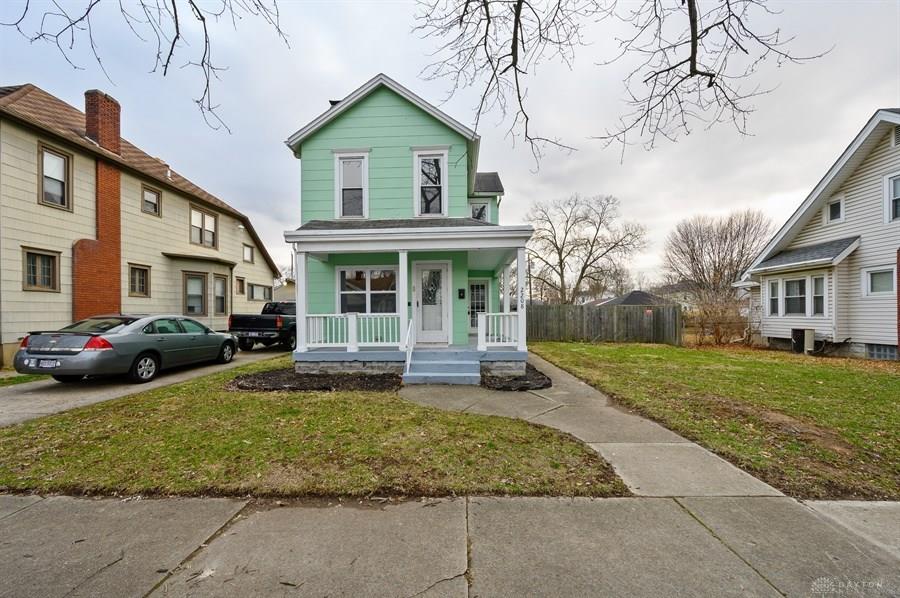 2208 Superior AVE MIDDLETOWN OH