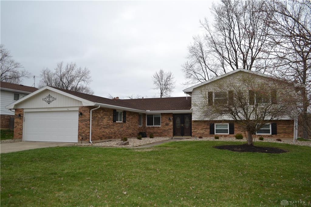 3078 Felton DR BEAVERCREEK OH